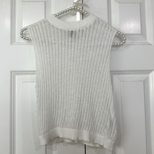 High neck sleeveless crop top sweater material size small